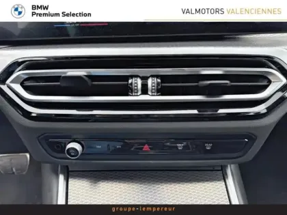 Photo 13 BMW Serie 3 Série 3 318dA 150ch M Sport