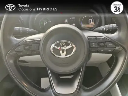 Photo 12 Toyota Yaris  116h Iconic 5p MY22