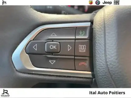 Photo 13 Jeep Compass  1.5 Turbo T4 130ch MHEV Altitude 4x2 BVR7