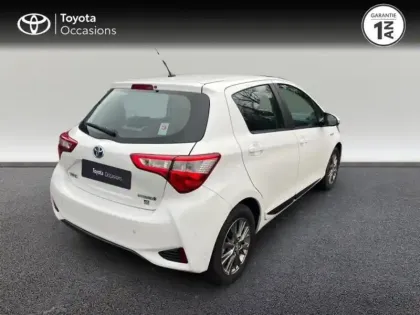 Photo 6 Toyota Yaris  HSD 100h Dynamic 5p