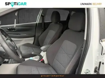 Photo 10 Hyundai Bayon  1.0 T-GDi 100ch Hybrid 48V Intuitive