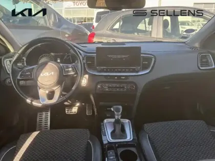 Photo 7 Kia Xceed Gén. I Ph1 Black & White 5