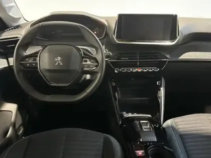 Photo 7 Peugeot 208  e- 136ch Style