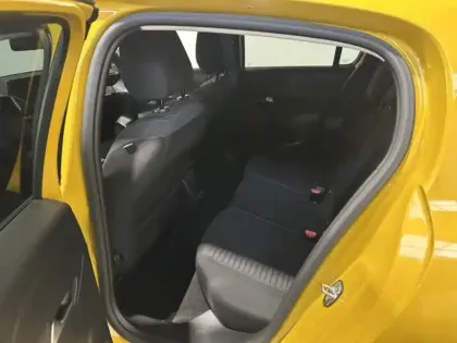 Photo 9 Peugeot 208  e- 136ch Style