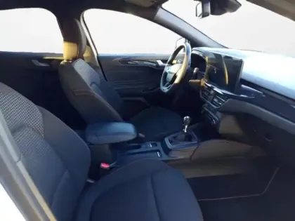 Photo 14 Ford Focus  1.0 Flexifuel mHEV 125ch ST-Line X