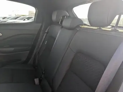 Photo 11 Nissan Juke  1.6 Hybrid 143ch Business+ 2022.5