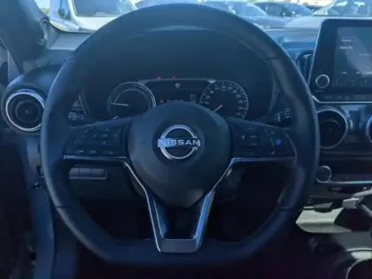 Photo 6 Nissan Juke  1.6 Hybrid 143ch Business+ 2022.5