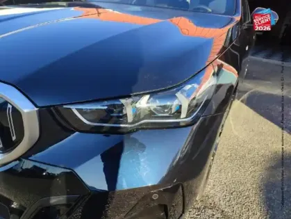 Photo 12 BMW Serie 5 Série 5 550e 489ch M Sport xDrive Sieges chauf/ventil/cuir Volant chauf GPS Camera H/Kardon