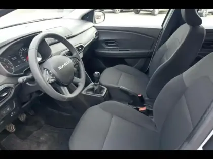 Photo 9 Dacia Jogger  1.0 ECO-G 100ch Essential 5 places