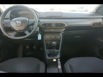 Photo 8 Dacia Sandero  1.0 TCe 90ch Stepway Essential