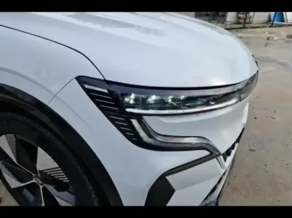 Photo 14 Renault Megane  E-Tech Electric EV40 130ch Equilibre standard charge