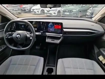 Photo 8 Renault Megane  E-Tech Electric EV40 130ch Equilibre standard charge