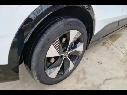 Photo 12 Renault Megane  E-Tech Electric EV40 130ch Equilibre standard charge