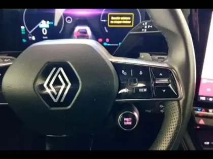 Photo 11 Renault Austral  1.2 E-Tech full hybrid 200ch Techno - 23