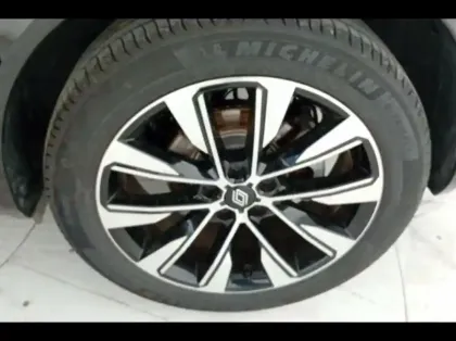 Photo 7 Renault Austral  1.2 E-Tech full hybrid 200ch Techno - 23