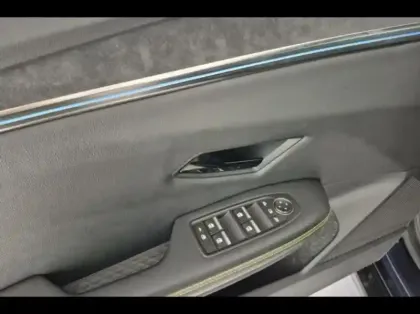 Photo 5 Renault Megane  E-Tech Electric EV60 220ch Techno optimum charge