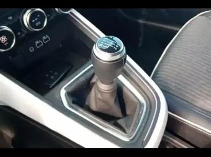 Photo 6 Renault Clio  1.0 TCe 90ch Techno