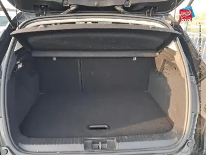 Photo 13 Renault Captur  1.3 TCe 140ch Intens GPS Camera