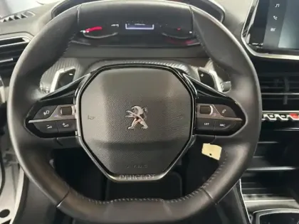 Photo 14 Peugeot 2008  1.2 PureTech 130ch S&S Style EAT8