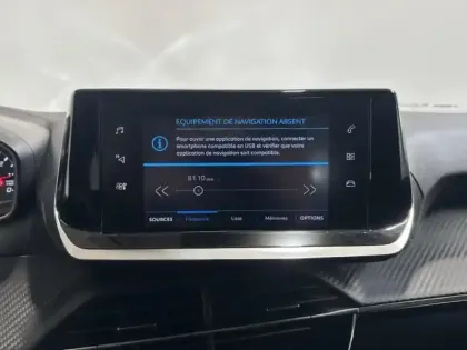 Photo 13 Peugeot 2008  1.2 PureTech 130ch S&S Style EAT8