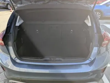 Photo 7 Ford Focus  1.0 Flexifuel mHEV 125ch ST-Line X