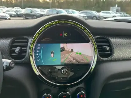 Photo 8 Mini Mini  Cooper SE 184ch  Essential BVA