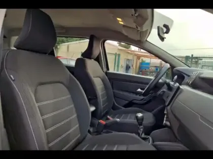 Photo 9 Dacia Duster  1.0 ECO-G 100ch Expression 4x2