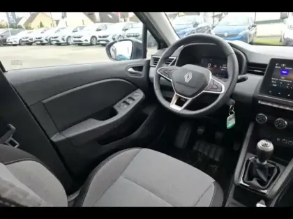 Photo 17 Renault Clio Gén. V (BJA) Ph2 Evolution 5