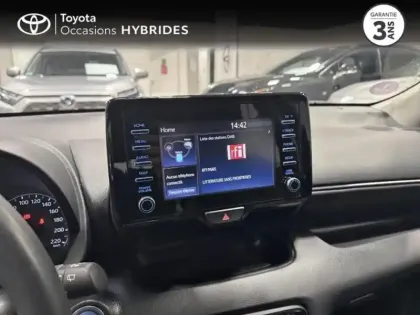 Photo 23 Toyota Yaris  116h Dynamic 5p MY22