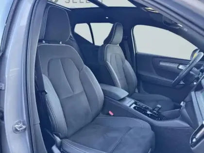 Photo 8 Volvo Xc40  B3 163ch Ultra DCT 7