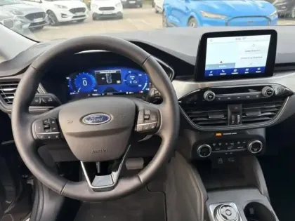 Photo 9 Ford Kuga  2.5 Duratec 190ch FHEV E85 Titanium BVA