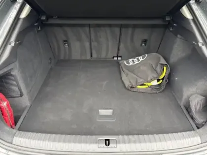 Photo 23 Audi Q3  Sportback 45 TFSI e 245ch Design S tronic 6