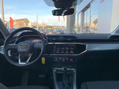 Photo 9 Audi Q3  Sportback 45 TFSI e 245ch Design S tronic 6