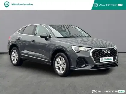 Photo 16 Audi Q3  Sportback 45 TFSI e 245ch Design S tronic 6