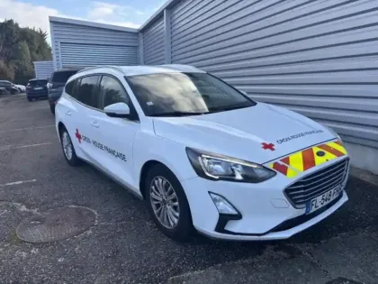 Photo 5 Ford Focus  SW 1.5 EcoBoost 150ch Titanium