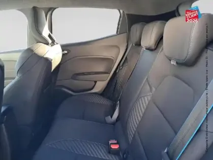 Photo 10 Renault Clio  1.6 E-Tech 145ch full hybrid esprit Alpine - 24