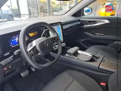 Photo 14 Renault Austral  1.2 E-Tech full hybrid 200ch Techno esprit Alpine - 24