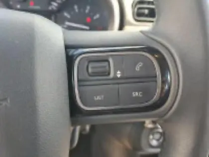 Photo 13 Citroën C3  1.2 PureTech 110ch S&S Shine 120-123g