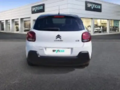 Photo 6 Citroën C3  1.2 PureTech 110ch S&S Shine 120-123g