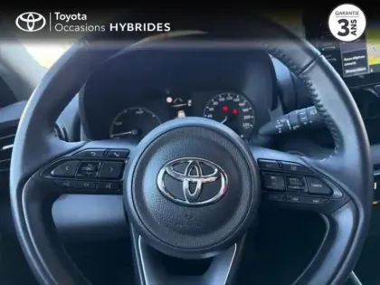 Photo 12 Toyota Yaris  116h Dynamic 5p MC24