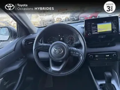 Photo 8 Toyota Yaris  116h Dynamic 5p MC24