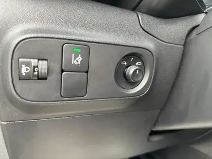 Photo 9 Citroën C3  1.2 PureTech 83ch S&S YOU!