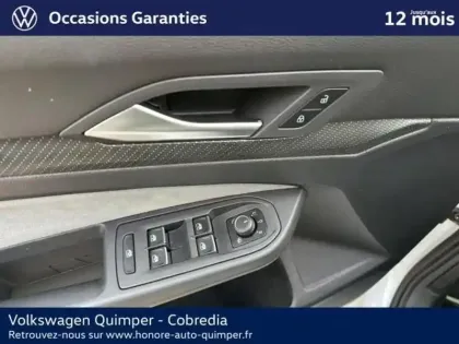 Photo 10 Volkswagen Golf  1.5 eTSI OPF 150ch R-Line DSG7