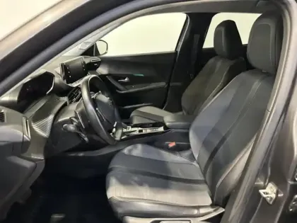 Photo 8 Peugeot 2008  1.2 PureTech 130ch S&S Allure EAT8