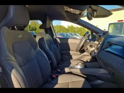 Photo 9 Renault Captur  1.6 E-Tech full hybrid 145ch esprit Alpine