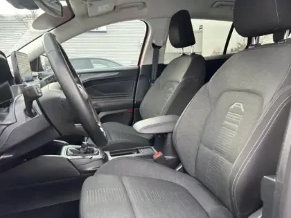 Photo 24 Ford Focus  Active SW 1.0 Flexifuel mHEV 125ch Active X