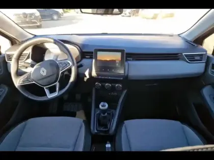 Photo 8 Renault Clio  1.5 dCi 100ch Evolution - 25