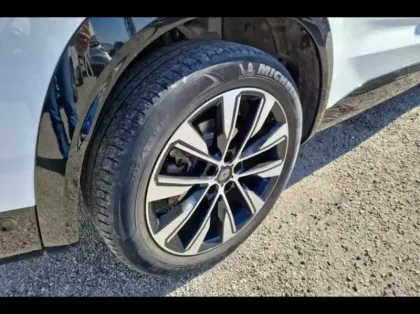 Photo 12 Renault Austral  1.2 E-Tech full hybrid 200ch Techno - 23