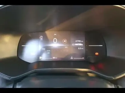 Photo 8 Renault Clio  1.0 TCe 90ch Evolution - 24