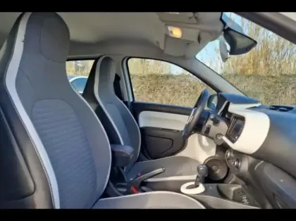 Photo 9 Renault Twingo  E-Tech Electric Life R80 Achat Intégral - 21MY